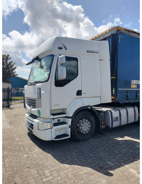 Renault Premium 460.19T 24G ID 7.28 - Cabeza tractora: foto 2 Renault Premium 460.19T 24G ID 7.28 - Cabeza tractora: foto 2