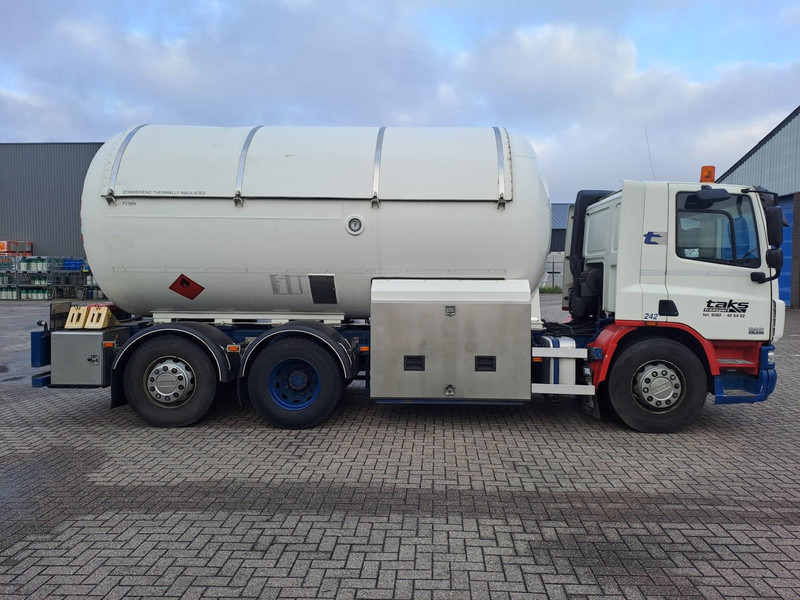 DAF FAN CF75. 6x2 -24030 Liter Gas tank truck ID 2.166 Rootselaar, flowmeter, pump, sunroof on tank - Camión cisterna: foto 1 DAF FAN CF75. 6x2 -24030 Liter Gas tank truck ID 2.166 Rootselaar, flowmeter, pump, sunroof on tank - Camión cisterna: foto 1
