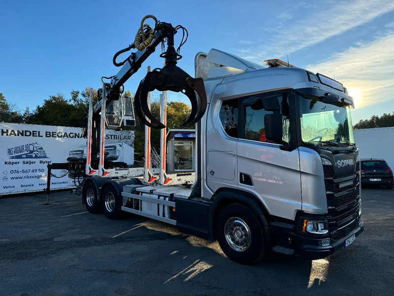 Scania R730 V8 6X4, Retarder, Timber-truck + Kesla, 2020 - Camión forestal, Camión grúa: foto 1 Scania R730 V8 6X4, Retarder, Timber-truck + Kesla, 2020 - Camión forestal, Camión grúa: foto 1