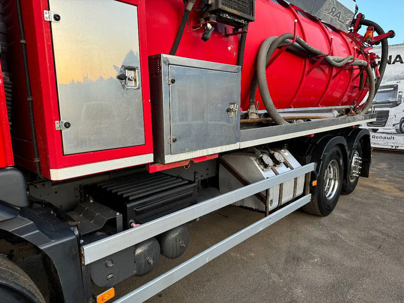Volvo FM 420 Euro 6, 15,5m3, Vacuum & High-Pressure, 2012 - Limpieza de alcantarillado: foto 3 Volvo FM 420 Euro 6, 15,5m3, Vacuum & High-Pressure, 2012 - Limpieza de alcantarillado: foto 3