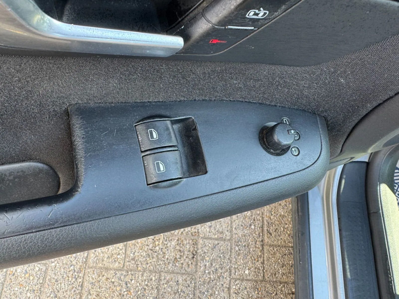 Coche Audi A4 **1900TDI-AC**: foto 10