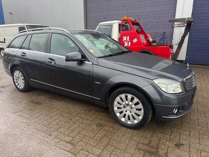 Mercedes-Benz C-Klasse **C200CDI-EURO 5-BELGIAN ORIGINE** - Coche: foto 3 Mercedes-Benz C-Klasse **C200CDI-EURO 5-BELGIAN ORIGINE** - Coche: foto 3