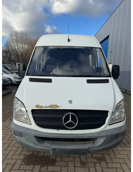 Mercedes-Benz Sprinter 310 **EURO 5-BELGIAN VAN** - Furgoneta pequeña: foto 2 Mercedes-Benz Sprinter 310 **EURO 5-BELGIAN VAN** - Furgoneta pequeña: foto 2