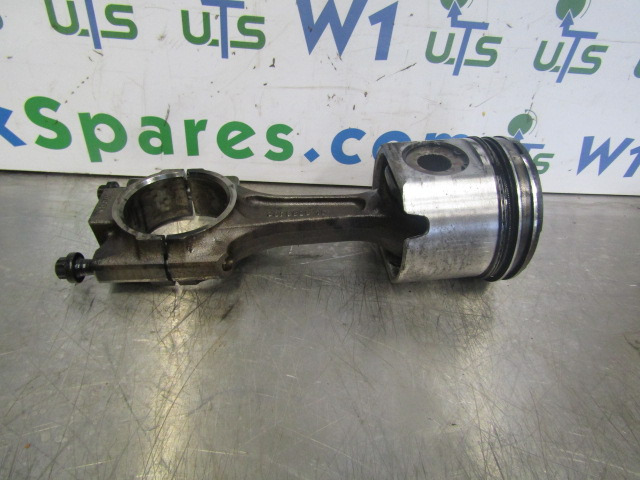 CUMMINS M11 CONROD + PISTON P/NO 3079629/16 - Motor y piezas para Camión: foto 1 CUMMINS M11 CONROD + PISTON P/NO 3079629/16 - Motor y piezas para Camión: foto 1