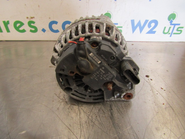 DENNIS ELITE II BOSCH ALTERNATOR P/NO 0124555005 - Sistema eléctrico para Vehículo municipal: foto 2 DENNIS ELITE II BOSCH ALTERNATOR P/NO 0124555005 - Sistema eléctrico para Vehículo municipal: foto 2