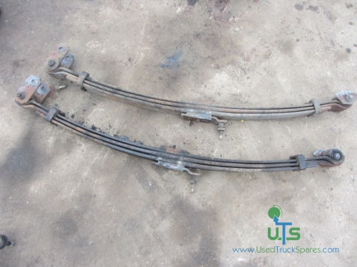 ISUZU NQR FRONT SPRING 3 LEAF - Suspensión para Camión: foto 1 ISUZU NQR FRONT SPRING 3 LEAF - Suspensión para Camión: foto 1