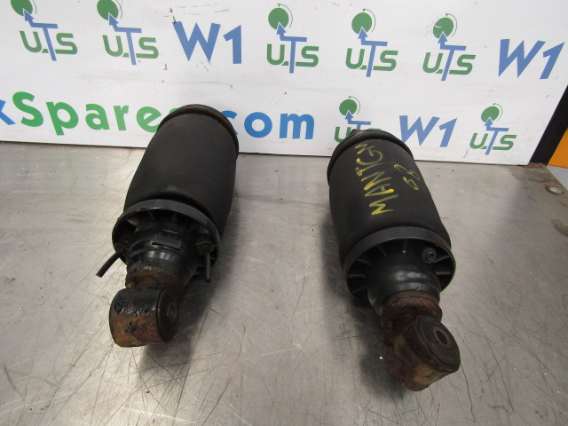MAN TGM / TGS FRONT CAB SHOCKS (PAIR) P/NO 9640050020 - Cabina e interior para Camión: foto 1 MAN TGM / TGS FRONT CAB SHOCKS (PAIR) P/NO 9640050020 - Cabina e interior para Camión: foto 1