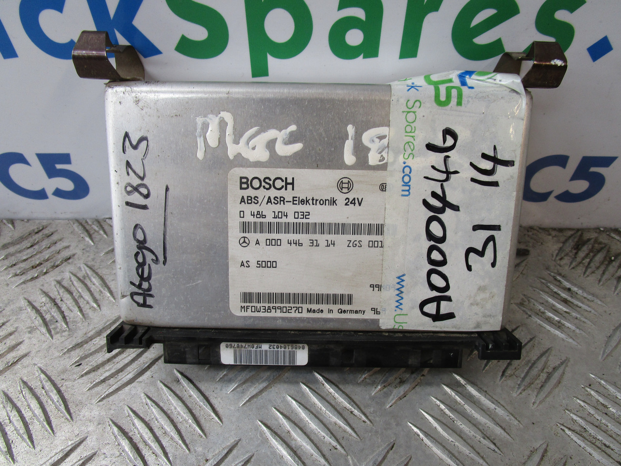 MERCEDES ATEGO ABS / ASR ECU P/NO A0004463114 - Piezas de freno para Camión: foto 1 MERCEDES ATEGO ABS / ASR ECU P/NO A0004463114 - Piezas de freno para Camión: foto 1