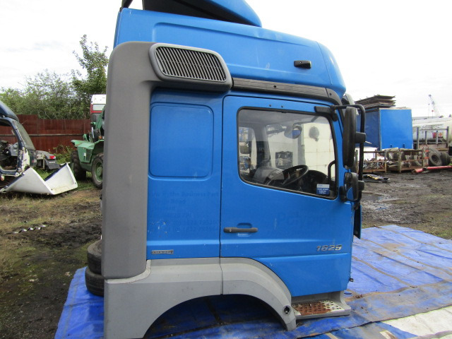 MERCEDES AXOR CAB EX 2012 - Cabina para Camión: foto 5 MERCEDES AXOR CAB EX 2012 - Cabina para Camión: foto 5