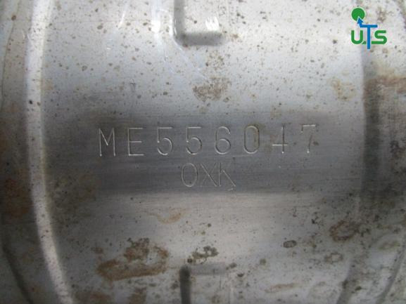 MITSUBISHI FUSO 75C CATALYST / DPF (SCR SYSTEM) P/NO ME556047 - Sistema de escape para Camión: foto 2 MITSUBISHI FUSO 75C CATALYST / DPF (SCR SYSTEM) P/NO ME556047 - Sistema de escape para Camión: foto 2