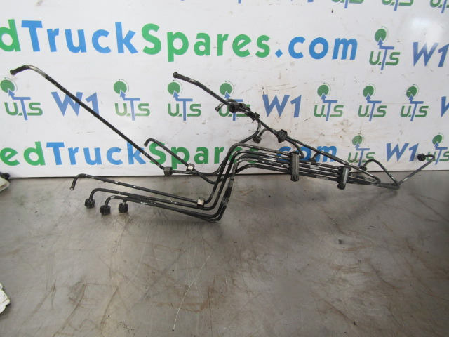 RENAULT PREMIUM 400 INJECTOR PIPES SET(6) - Motor y piezas para Camión: foto 1 RENAULT PREMIUM 400 INJECTOR PIPES SET(6) - Motor y piezas para Camión: foto 1