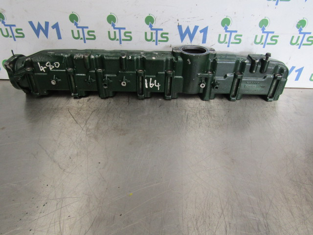 SCANIA 114/164 V8 INLET MANIFOLD P/NO 1477131/4560 - Motor y piezas para Camión: foto 1 SCANIA 114/164 V8 INLET MANIFOLD P/NO 1477131/4560 - Motor y piezas para Camión: foto 1