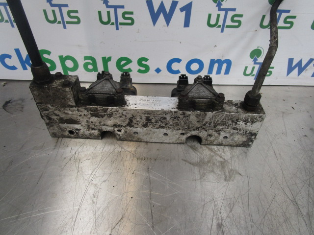 SCANIA 124 420 DC1203 INJECTOR RAIL 1440233/1511693 - Motor y piezas para Camión: foto 3 SCANIA 124 420 DC1203 INJECTOR RAIL 1440233/1511693 - Motor y piezas para Camión: foto 3