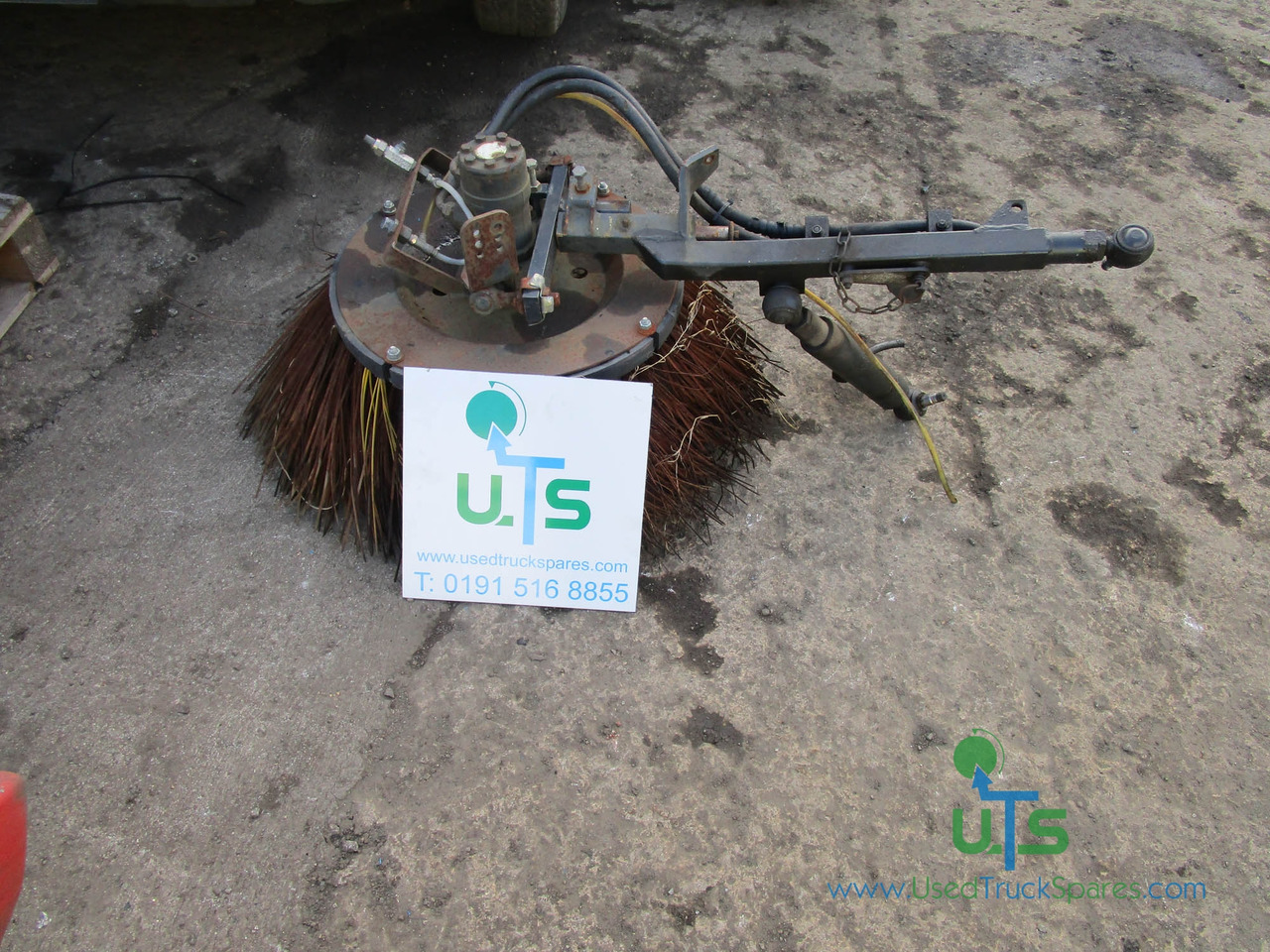 SCHMIDT SWINGO 200 L/HAND BRUSH ARM COMPLETE - Barredora cucharón para Vehículo municipal: foto 1 SCHMIDT SWINGO 200 L/HAND BRUSH ARM COMPLETE - Barredora cucharón para Vehículo municipal: foto 1