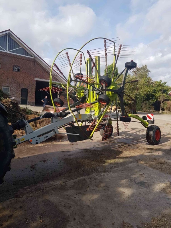 CLAAS Liner 2800 - Henificadora: foto 1 CLAAS Liner 2800 - Henificadora: foto 1