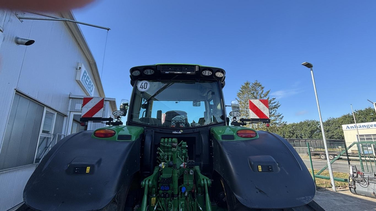 John Deere 6R195 TRAKTOR - Tractor: foto 4 John Deere 6R195 TRAKTOR - Tractor: foto 4