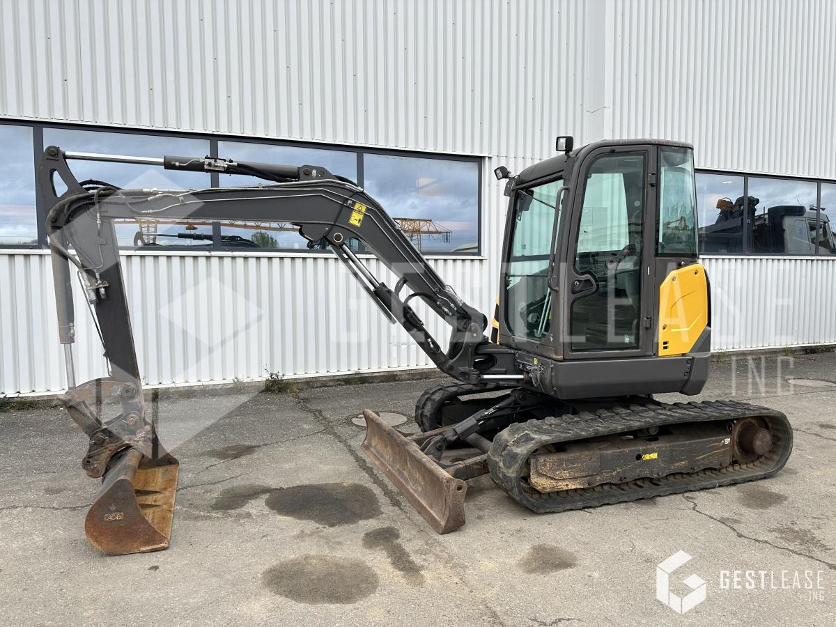 Volvo ECR50D - Miniexcavadora: foto 1 Volvo ECR50D - Miniexcavadora: foto 1