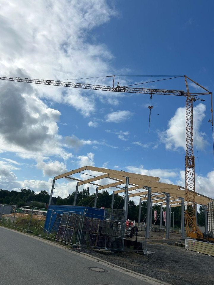 Liebherr Baukran Turmdrehkran 42K.1 | Baujahr 2018 | Gebraucht - Grúa torre: foto 1 Liebherr Baukran Turmdrehkran 42K.1 | Baujahr 2018 | Gebraucht - Grúa torre: foto 1