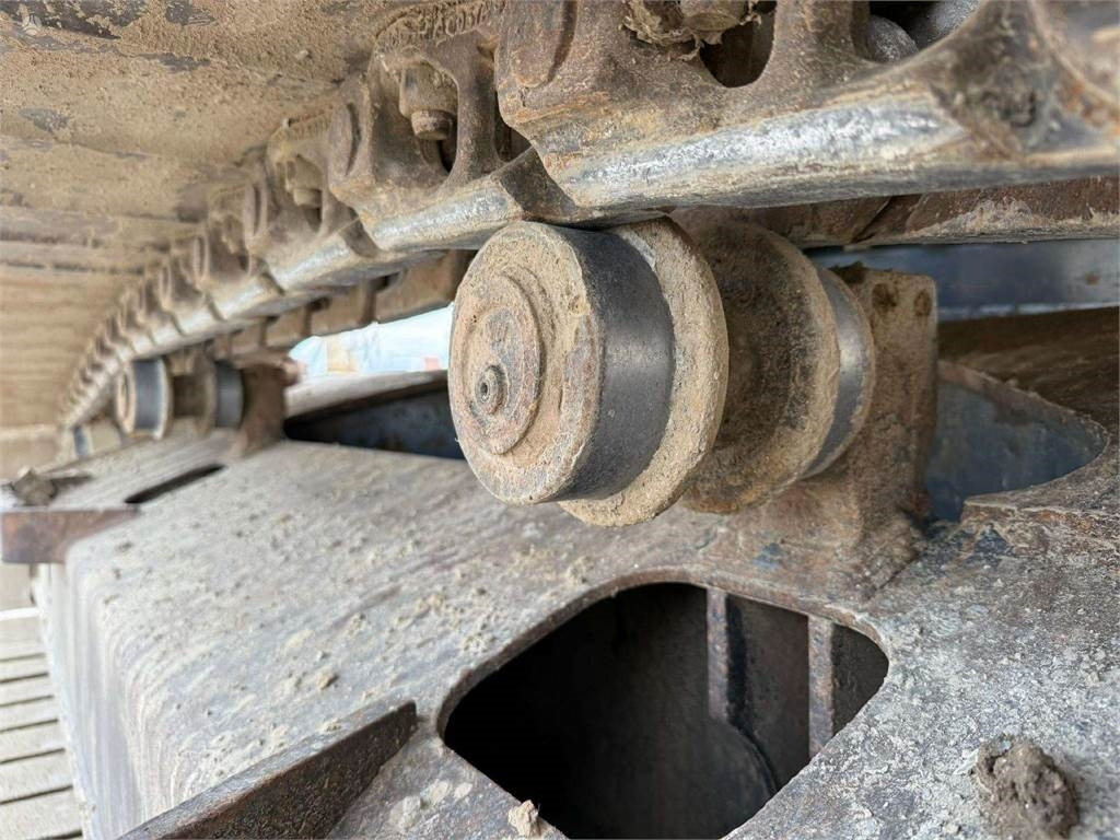 Leasing de Komatsu PC 240 LC-10  Komatsu PC 240 LC-10: foto 21