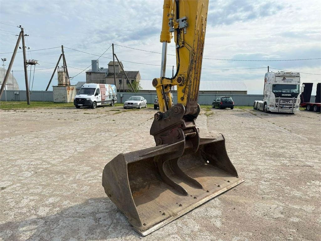 Leasing de Komatsu PC 240 LC-10  Komatsu PC 240 LC-10: foto 8