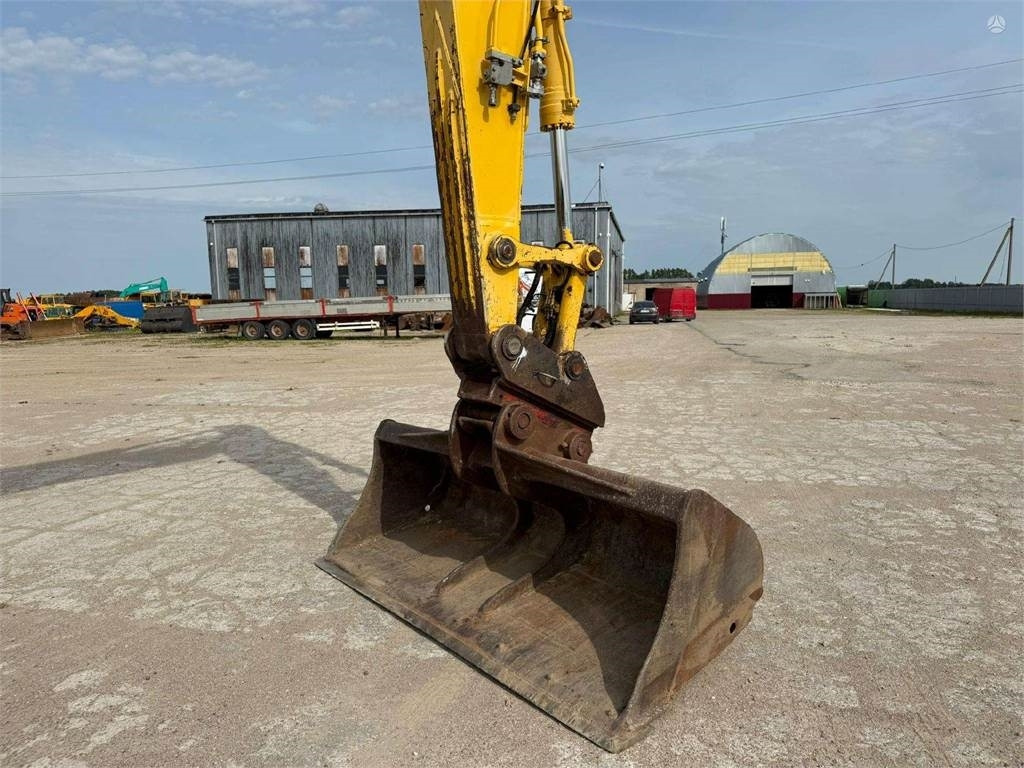Leasing de Komatsu PC 240 LC-10  Komatsu PC 240 LC-10: foto 7