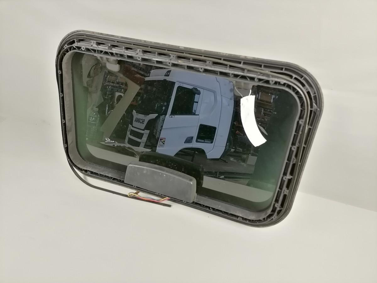 DAF Katuseluuk 1690486 - Pieza universal para Camión: foto 3 DAF Katuseluuk 1690486 - Pieza universal para Camión: foto 3