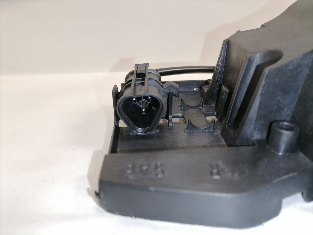 MAN Küljepeegel, parem 81637306531 - Espejo retrovisor para Camión: foto 5 MAN Küljepeegel, parem 81637306531 - Espejo retrovisor para Camión: foto 5