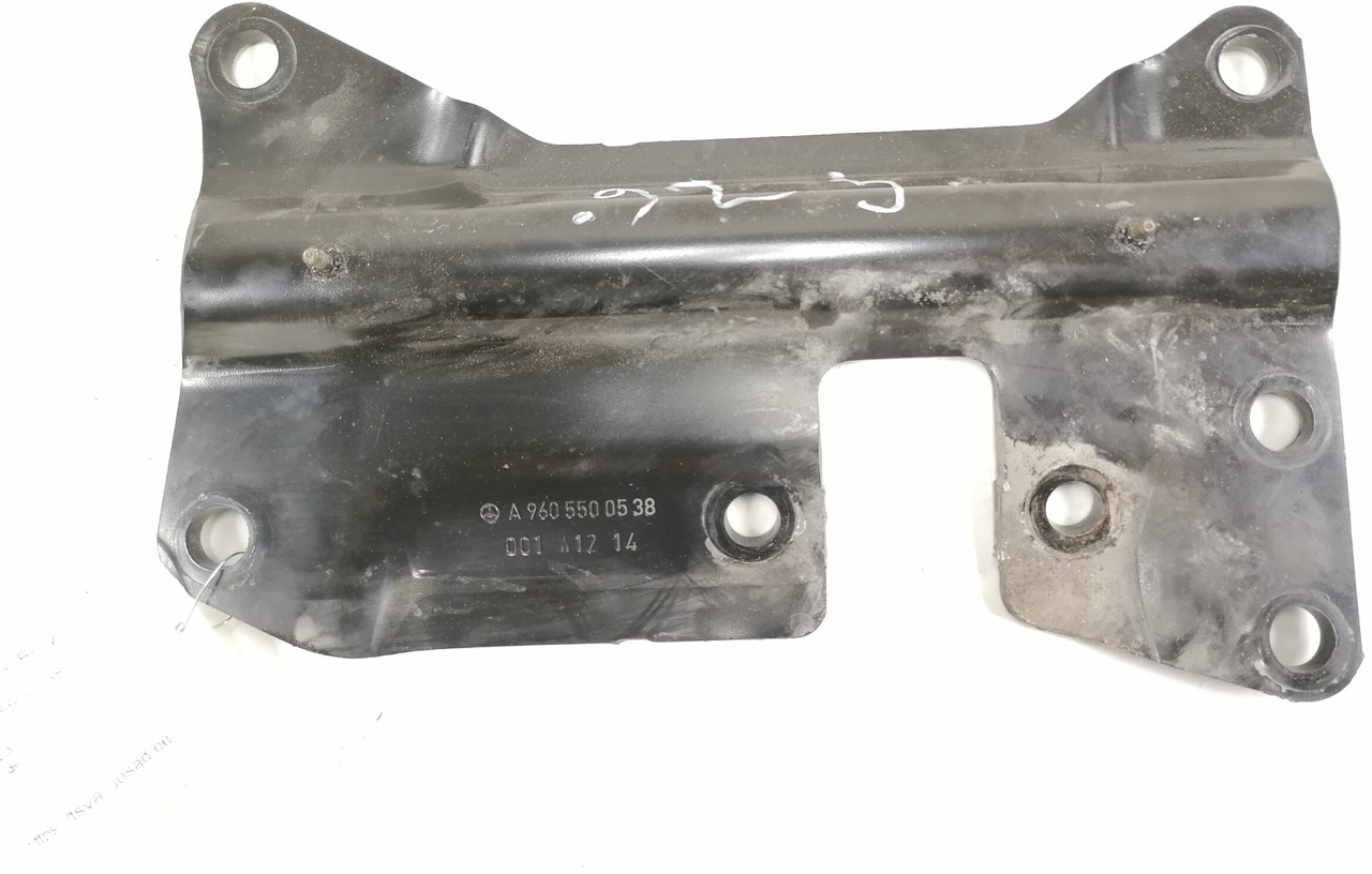 Mercedes-Benz Bracket A9605500538 - Bastidor/ Chasis para Camión: foto 3 Mercedes-Benz Bracket A9605500538 - Bastidor/ Chasis para Camión: foto 3