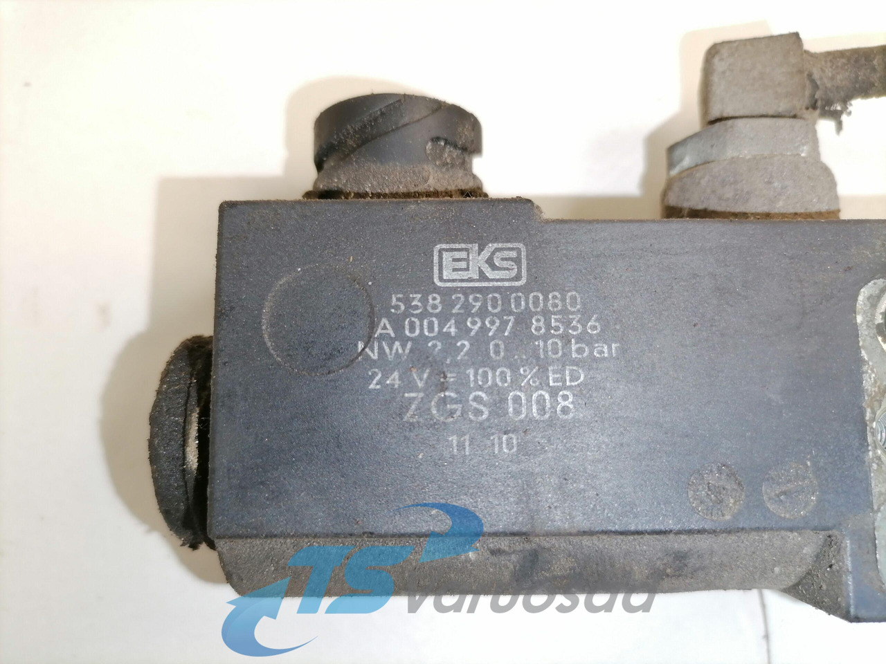 Mercedes-Benz Solenoid valve A0049978536 - Válvula de freno para Camión: foto 2 Mercedes-Benz Solenoid valve A0049978536 - Válvula de freno para Camión: foto 2