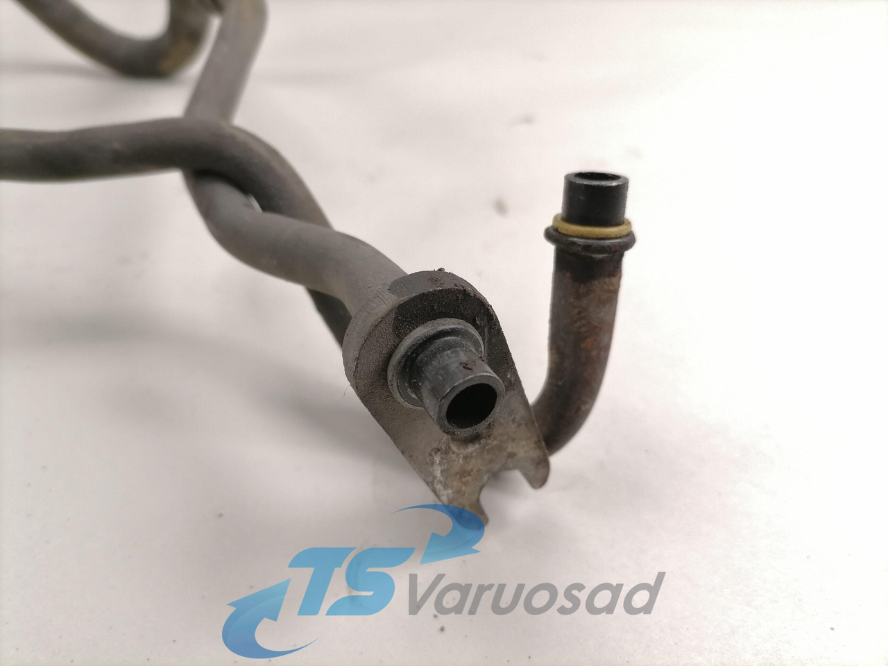 Scania A/C pipe 1745738 - Calefacción/ Ventilación para Camión: foto 2 Scania A/C pipe 1745738 - Calefacción/ Ventilación para Camión: foto 2
