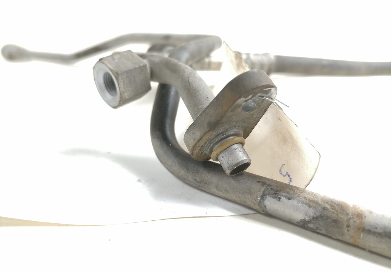 Scania A/C pipe 2030646 - Calefacción/ Ventilación para Camión: foto 2 Scania A/C pipe 2030646 - Calefacción/ Ventilación para Camión: foto 2