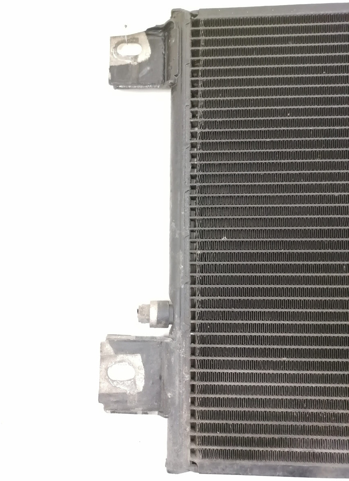 Scania A/C radiator 1790840 - Calefacción/ Ventilación para Camión: foto 4 Scania A/C radiator 1790840 - Calefacción/ Ventilación para Camión: foto 4