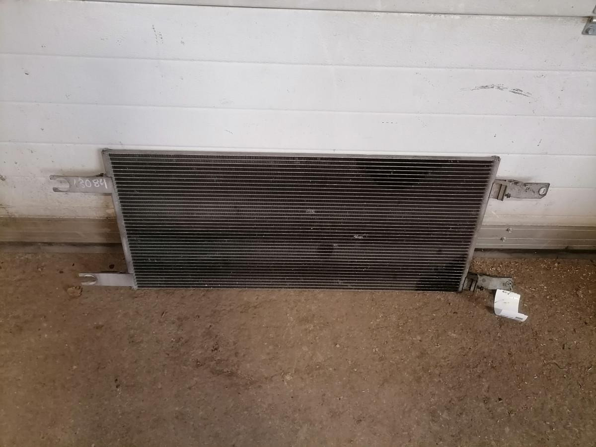 Scania A/C radiator 2715918 - Calefacción/ Ventilación para Camión: foto 2 Scania A/C radiator 2715918 - Calefacción/ Ventilación para Camión: foto 2