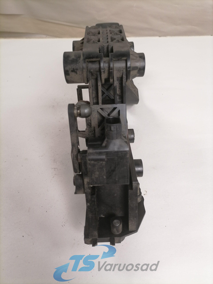 Scania Accelerator pedal 2395418 - Sistema de combustible para Camión: foto 5 Scania Accelerator pedal 2395418 - Sistema de combustible para Camión: foto 5