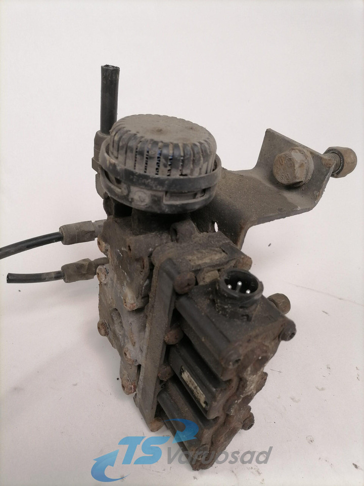 Scania Air suspension control valve, ECAS 1448079 - Válvula de freno para Camión: foto 2 Scania Air suspension control valve, ECAS 1448079 - Válvula de freno para Camión: foto 2