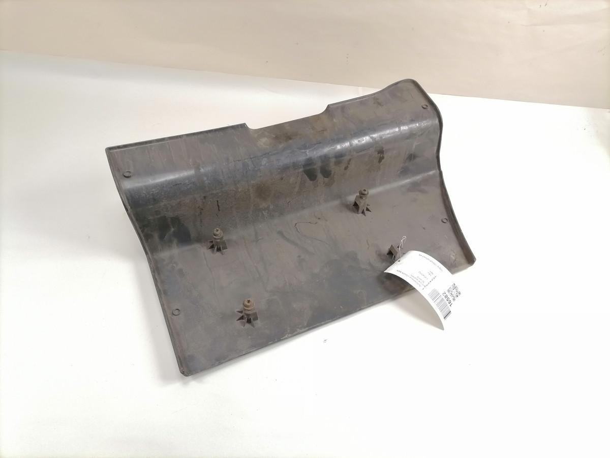 Scania Astmelaua plastik kate, ülemine parem 1354592 - Peldaño para Camión: foto 3 Scania Astmelaua plastik kate, ülemine parem 1354592 - Peldaño para Camión: foto 3