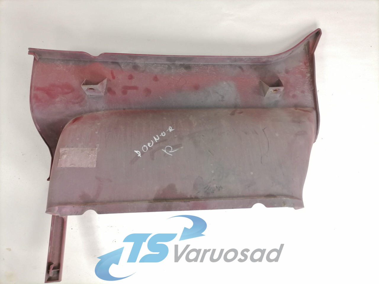 Scania Astmelaua plastik kate, ülemine parem 1442654 - Peldaño para Camión: foto 2 Scania Astmelaua plastik kate, ülemine parem 1442654 - Peldaño para Camión: foto 2