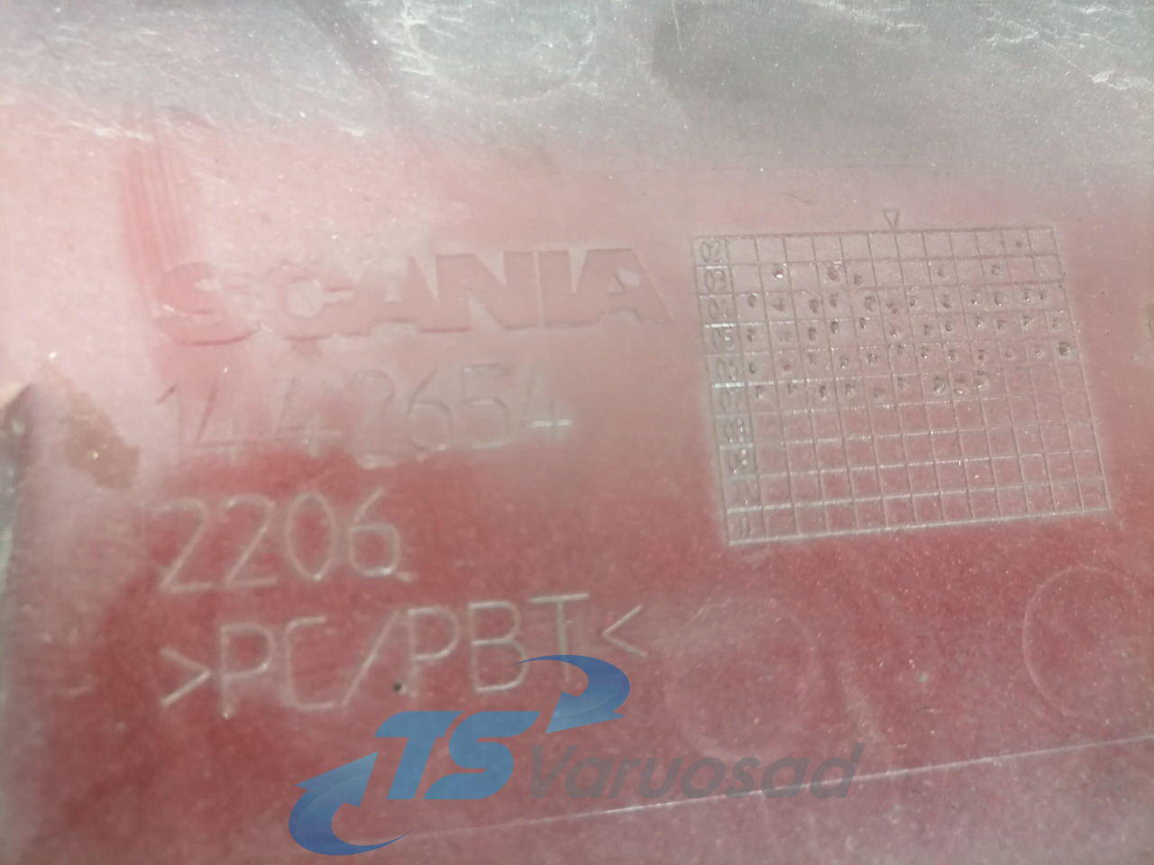 Scania Astmelaua plastik kate, ülemine parem 1442654 - Peldaño para Camión: foto 3 Scania Astmelaua plastik kate, ülemine parem 1442654 - Peldaño para Camión: foto 3
