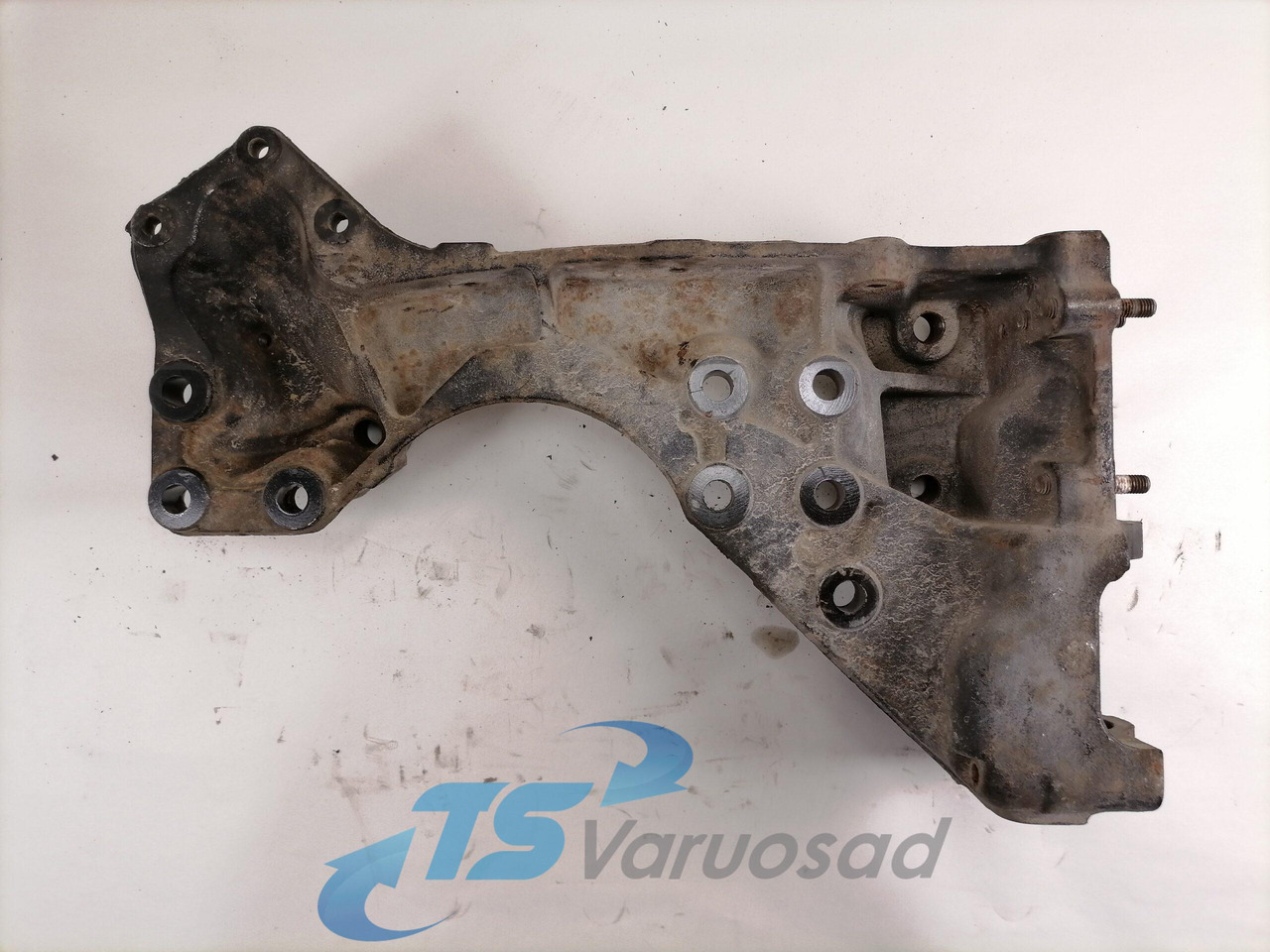 Scania Bracket 1727270 - Bastidor/ Chasis para Camión: foto 4 Scania Bracket 1727270 - Bastidor/ Chasis para Camión: foto 4