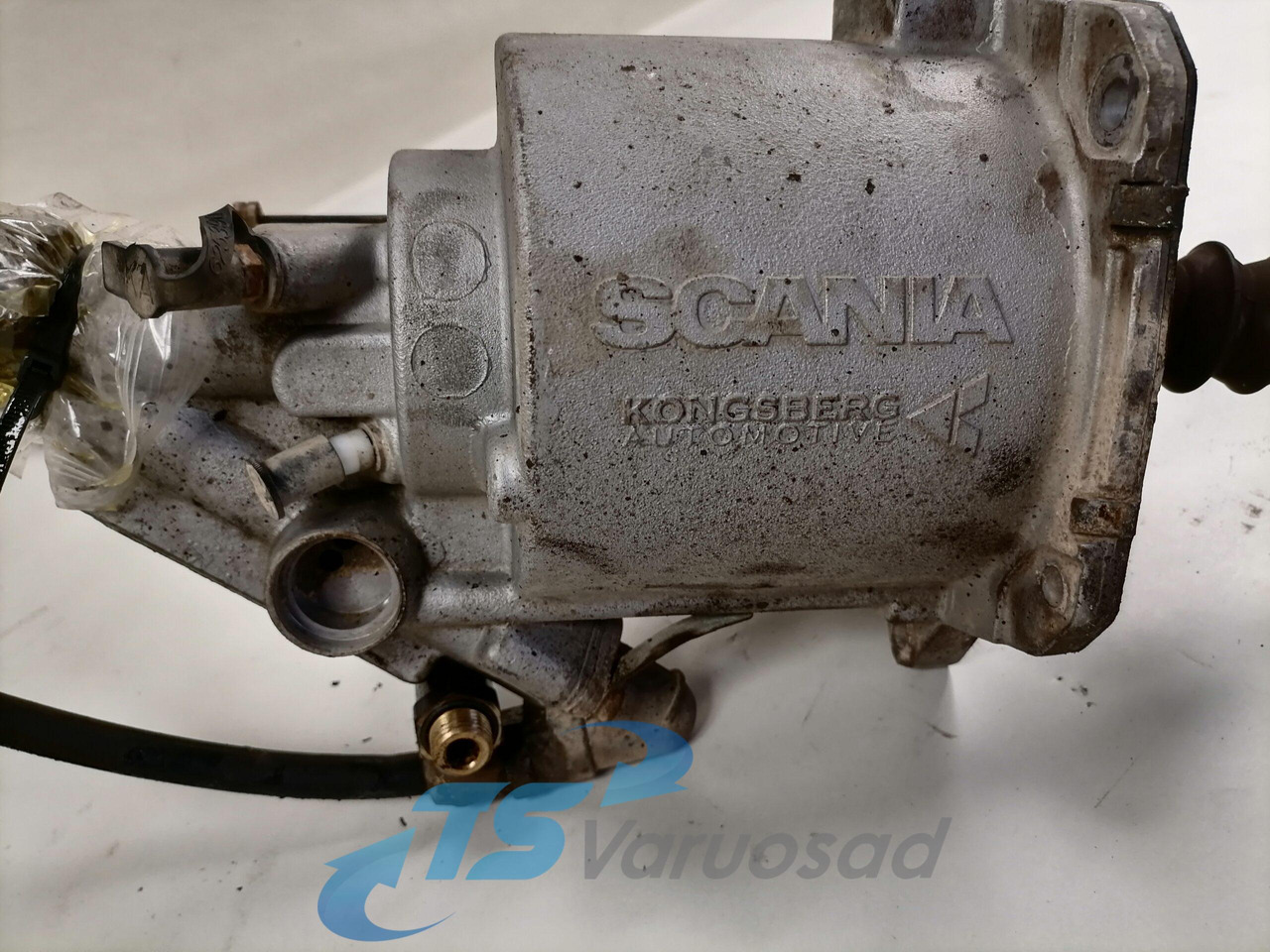 Scania Clutch control 2555088 - Embrague y piezas para Camión: foto 4 Scania Clutch control 2555088 - Embrague y piezas para Camión: foto 4
