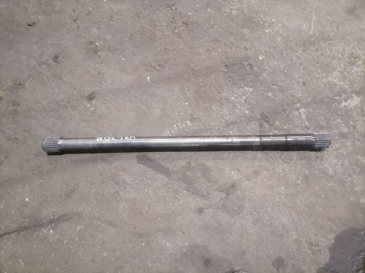 Scania Drive shaft 1368178 - Palier para Camión: foto 1 Scania Drive shaft 1368178 - Palier para Camión: foto 1