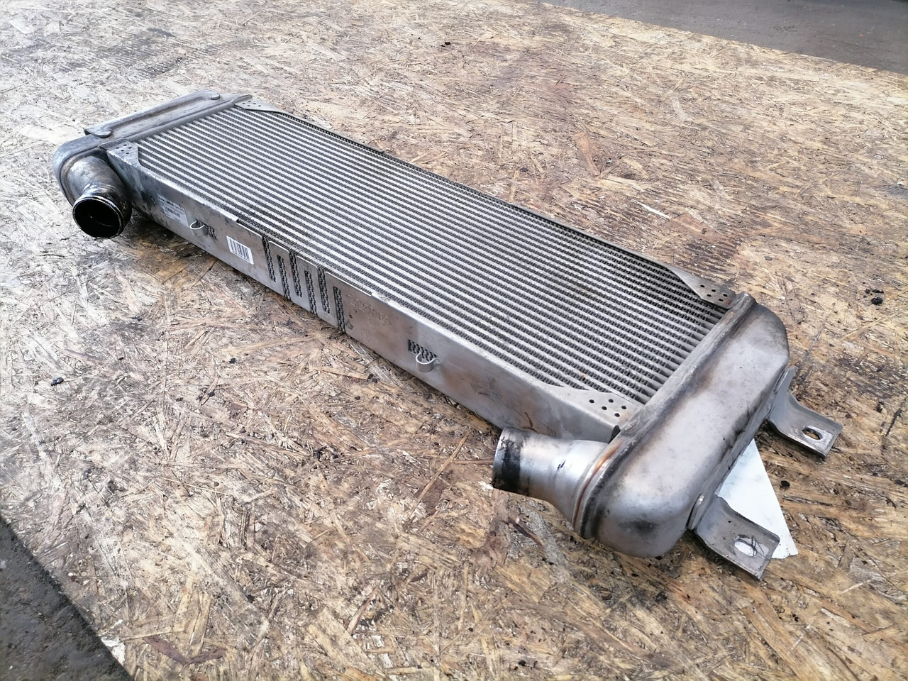 Scania EGR radiator 1785348 - Enfriador EGR para Camión: foto 2 Scania EGR radiator 1785348 - Enfriador EGR para Camión: foto 2