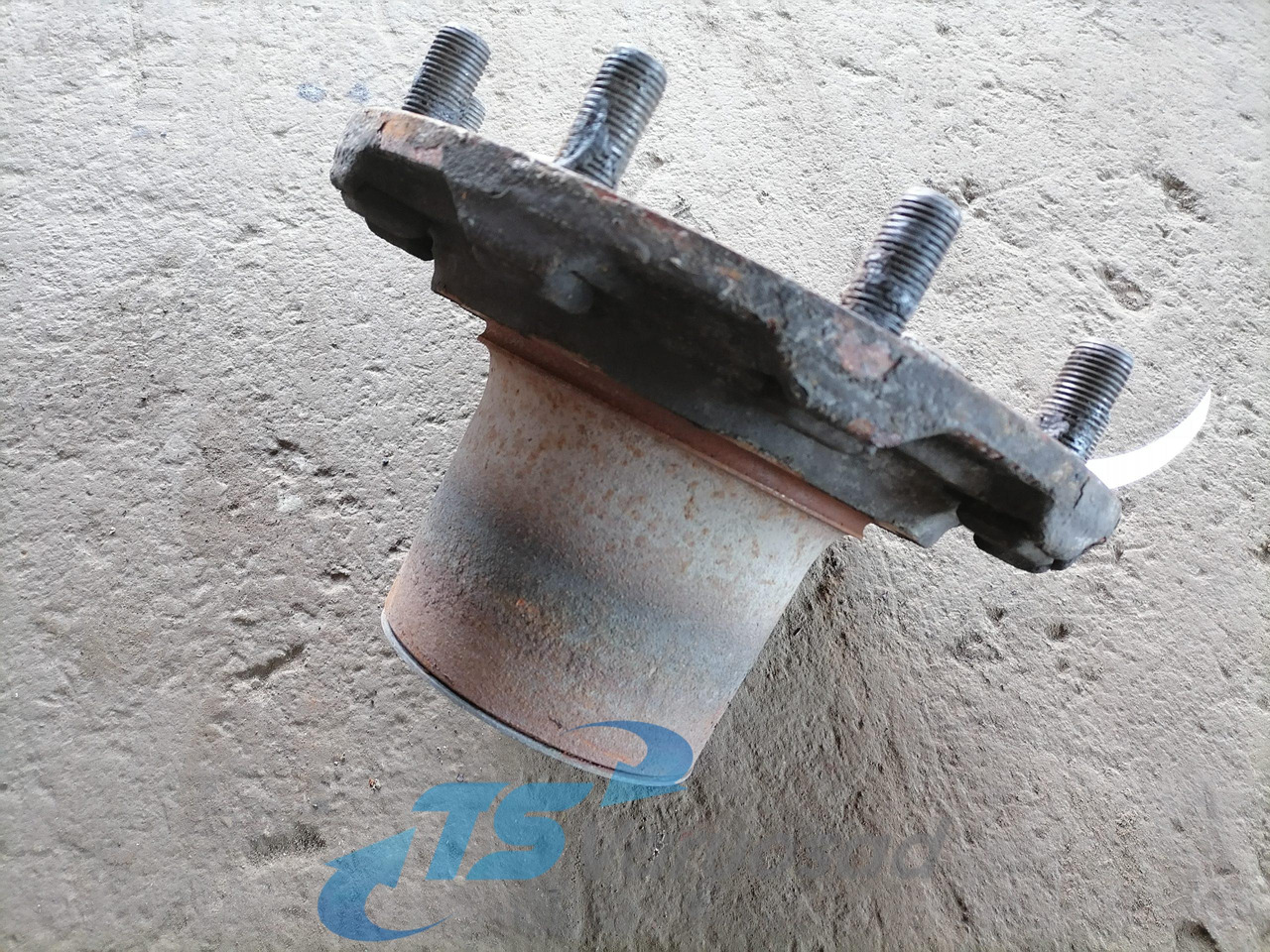Scania Front hub 1724406 - Cubo para Camión: foto 2 Scania Front hub 1724406 - Cubo para Camión: foto 2