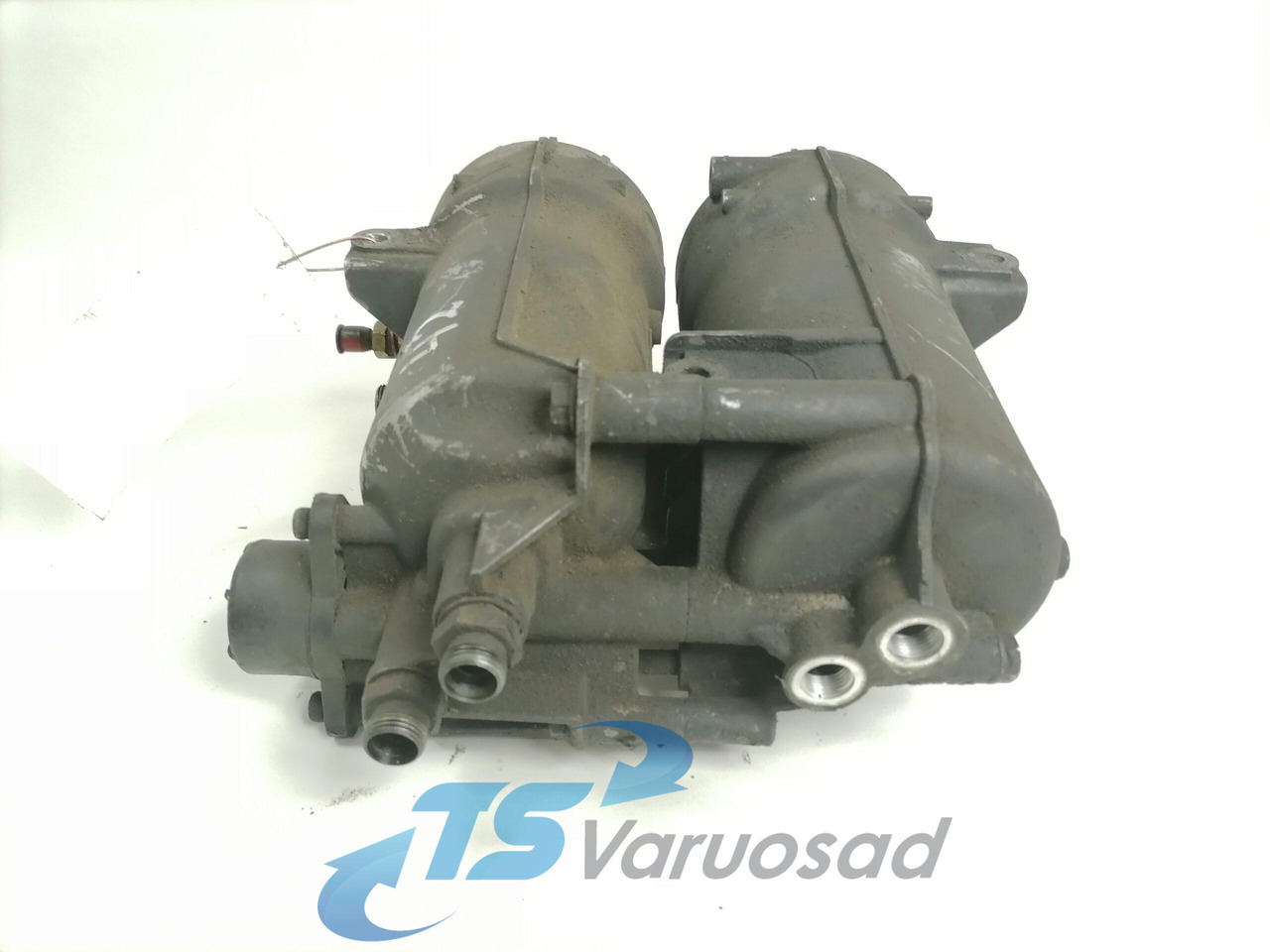 Scania Fuel filter unit 1863220 - Filtro de combustible para Camión: foto 5 Scania Fuel filter unit 1863220 - Filtro de combustible para Camión: foto 5