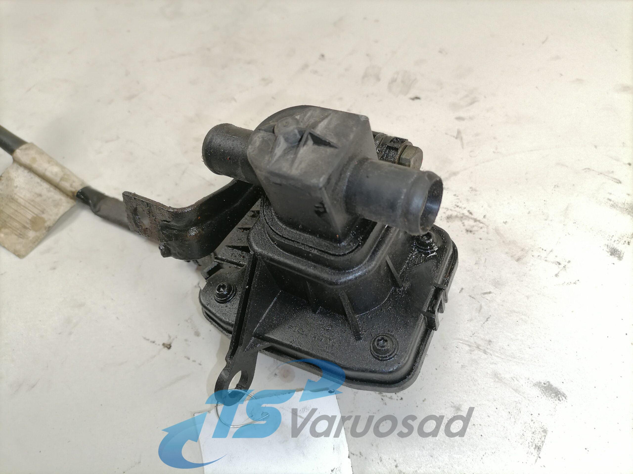Scania Water valve 4460910300 - Calefacción/ Ventilación para Camión: foto 5 Scania Water valve 4460910300 - Calefacción/ Ventilación para Camión: foto 5
