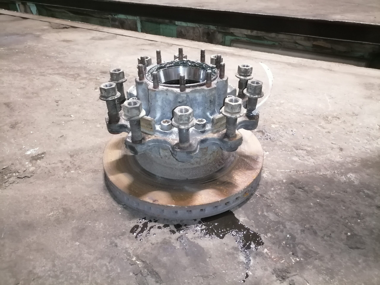 Scania Wheel hub 2290542 - Cubo para Camión: foto 1 Scania Wheel hub 2290542 - Cubo para Camión: foto 1
