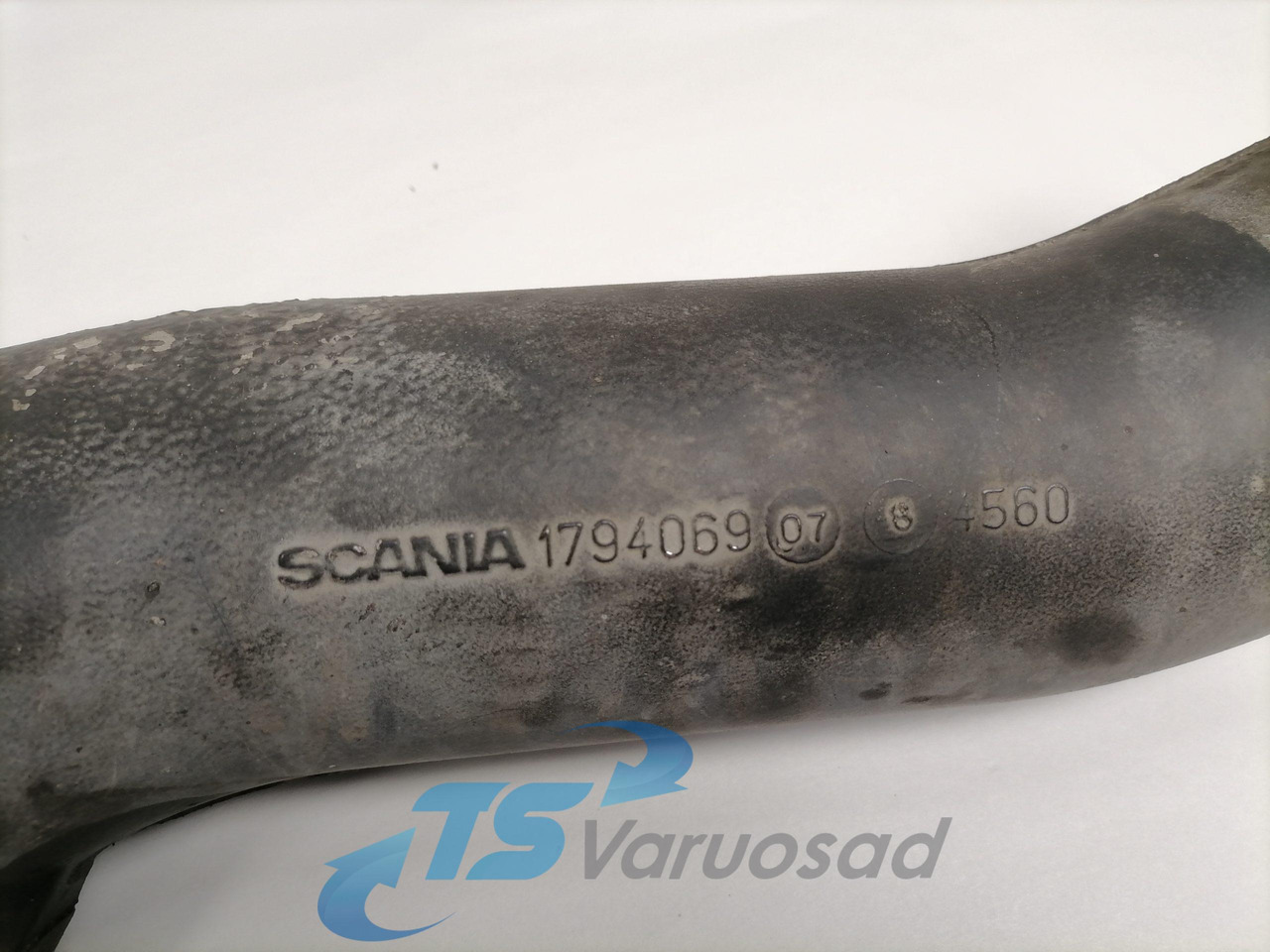 Scania intercooler pipe 1794069 - Intercooler para Camión: foto 2 Scania intercooler pipe 1794069 - Intercooler para Camión: foto 2