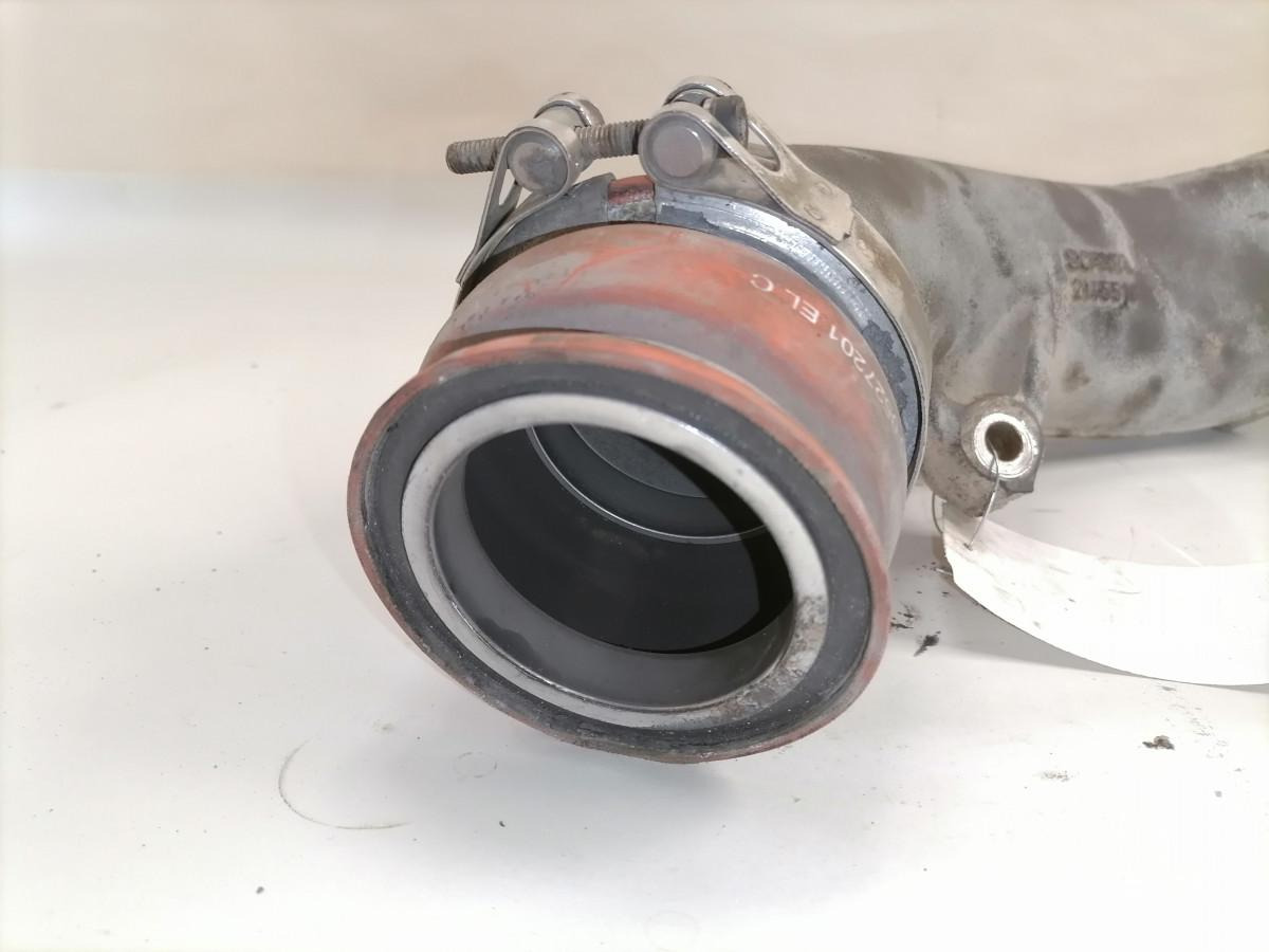 Scania intercooler pipe 2145516 - Intercooler para Camión: foto 4 Scania intercooler pipe 2145516 - Intercooler para Camión: foto 4