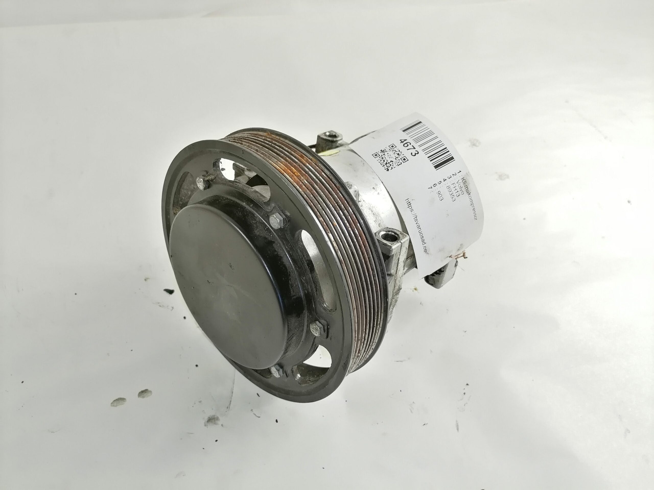 Volvo A/C compressor 89353 - Calefacción/ Ventilación para Camión: foto 3 Volvo A/C compressor 89353 - Calefacción/ Ventilación para Camión: foto 3
