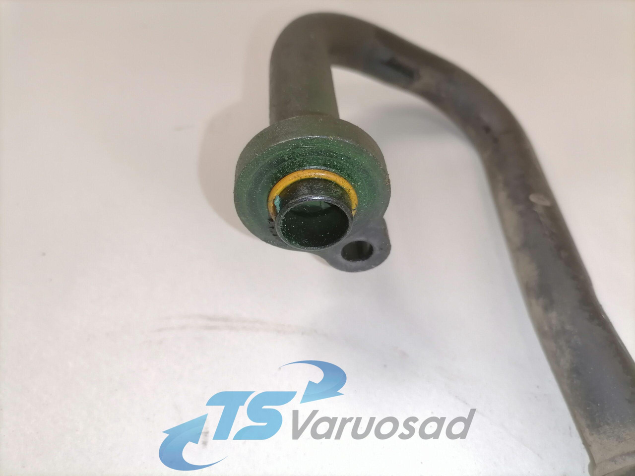 Volvo A/C pipe 20398957 - Calefacción/ Ventilación para Camión: foto 2 Volvo A/C pipe 20398957 - Calefacción/ Ventilación para Camión: foto 2